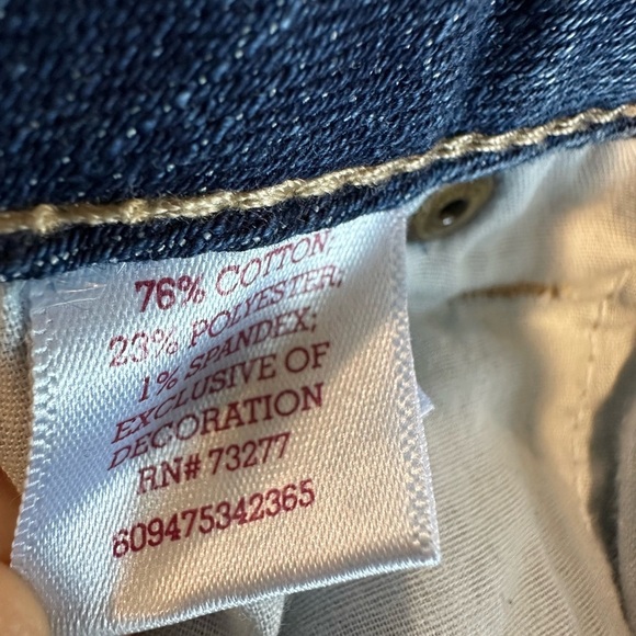 SO Shortie Denim Shorts Sz: 9 Cutoff Raw Hem. 5 Pocket. Stretch. Dark Wash. - Picture 6 of 13